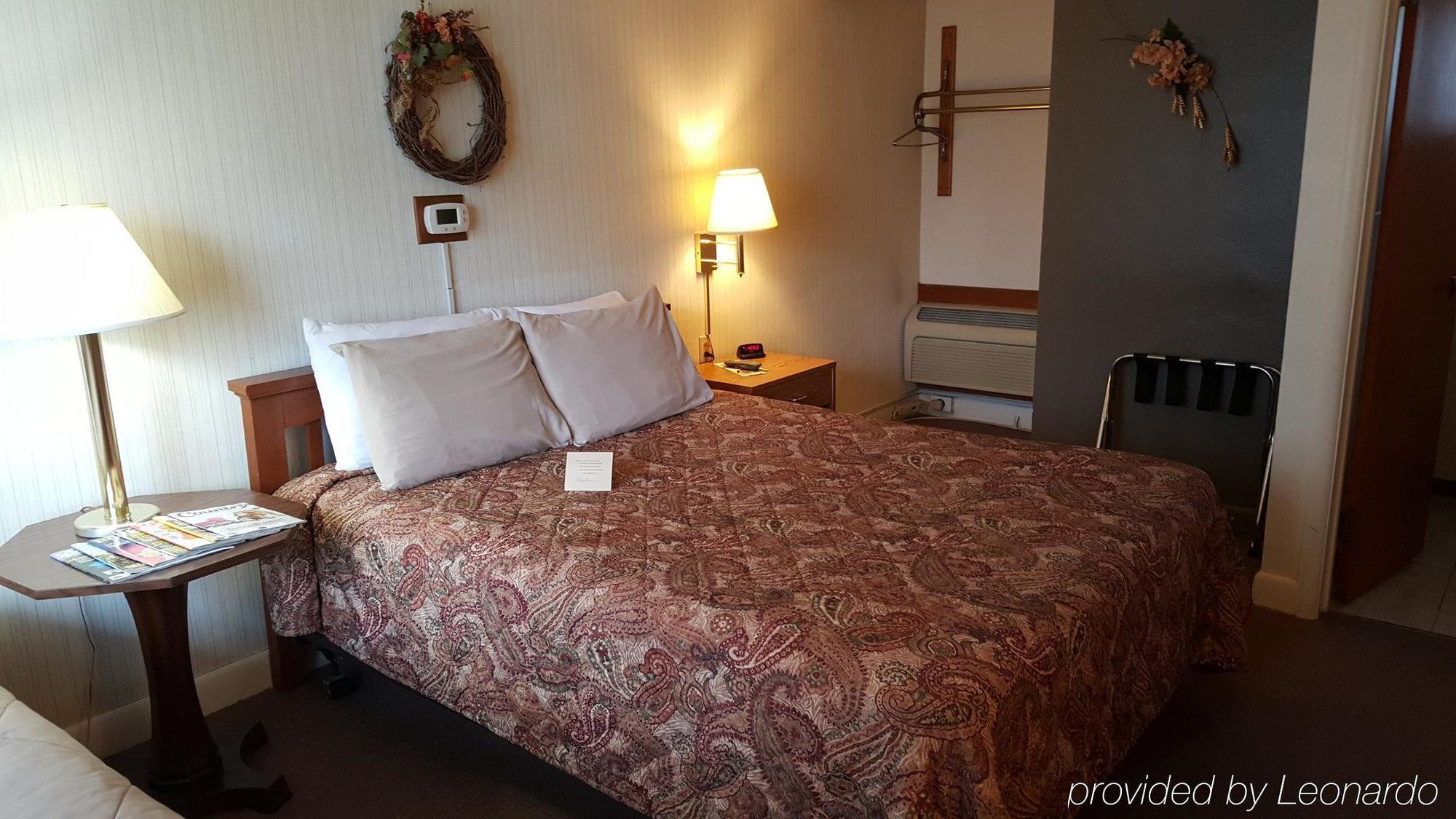 Plaza Motel Bryan מראה חיצוני תמונה
